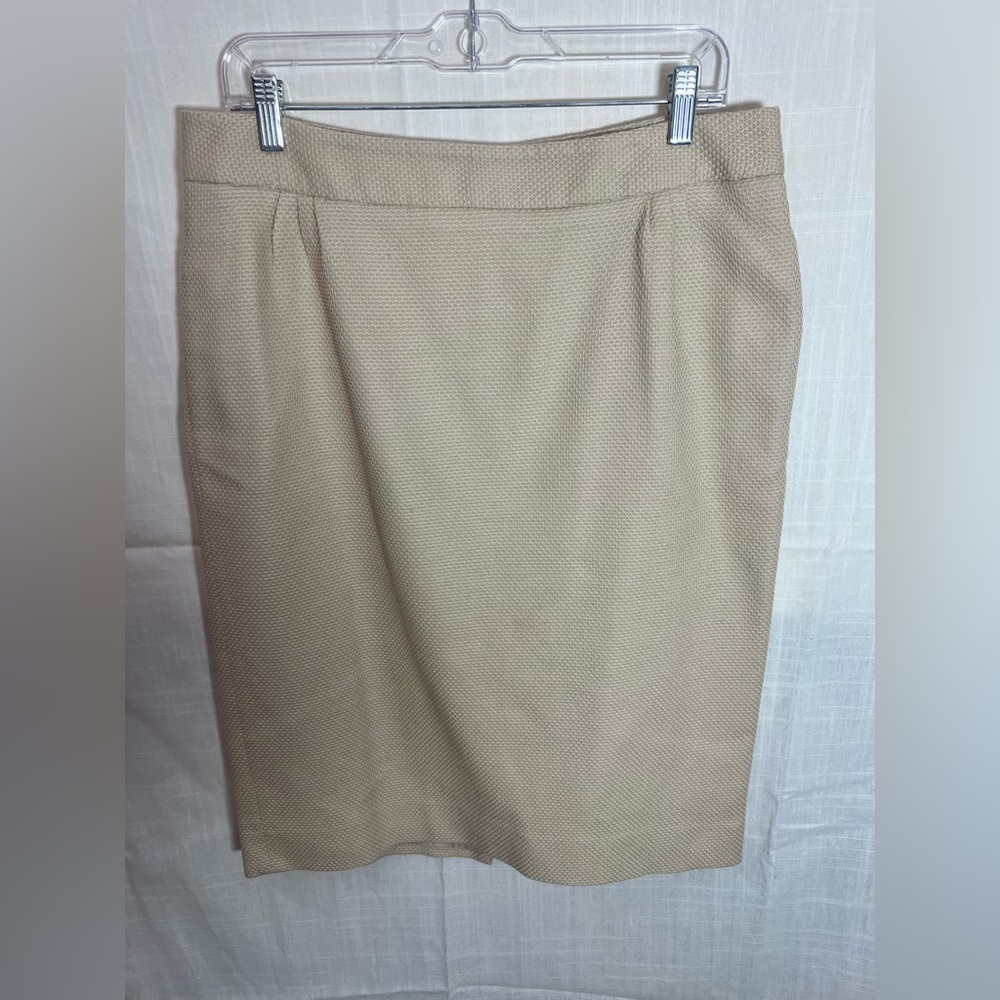 Isaac Mizrahi Classic Beige Pencil Skirt
